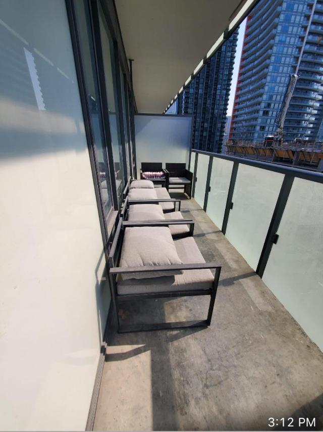 Comfortable Central Downtown Condo - Toronto Esterno foto