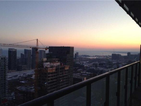Comfortable Central Downtown Condo - Toronto Esterno foto